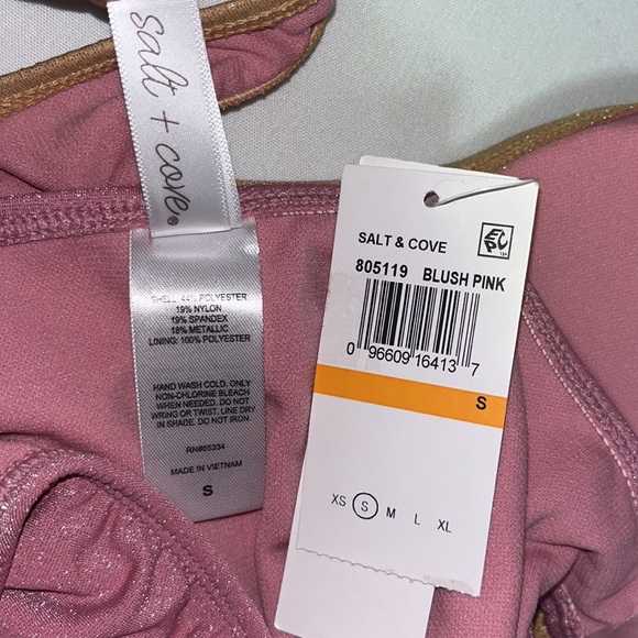 Salt + Cove Precious Metals Cut Out Monokini Swimsuit, Blush Pink Sz SMALL - Picture 11 of 12